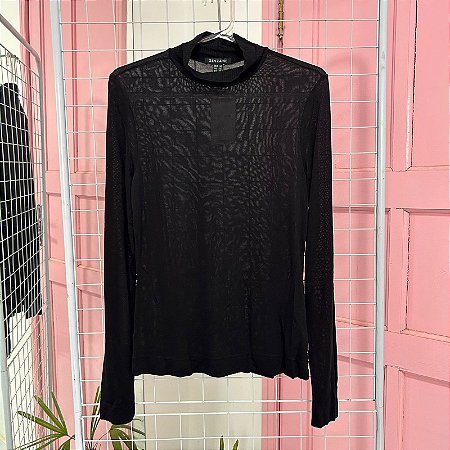 Gola alta preta tecido fino - M