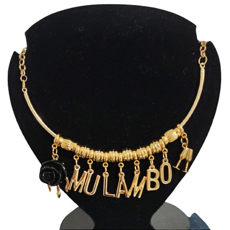 Colar Letra Dourado Pombagira