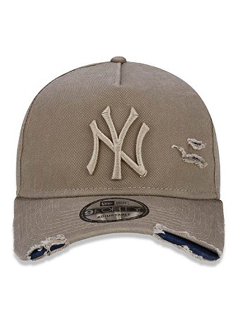 Boné New Era 9Forty A-Frame NY Yankees Destroyed Marrom