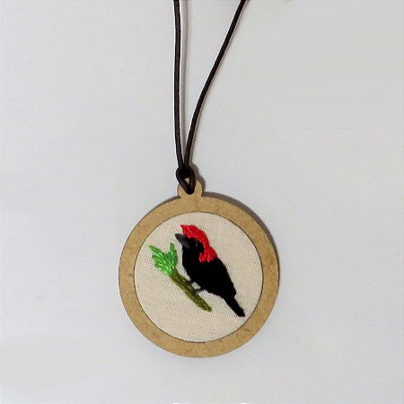 Soldadinho - pingente bordado Pássaros Caparaó