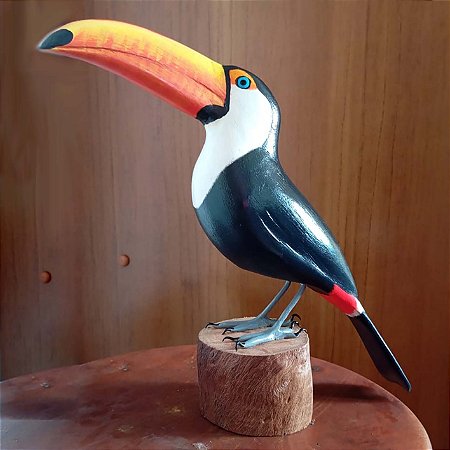 Tucanuçu - Miniatura madeira Valdeir José