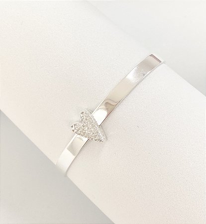 Bracelete liso coração cravejado