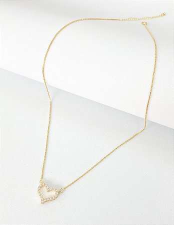 Colar coração madre pérola