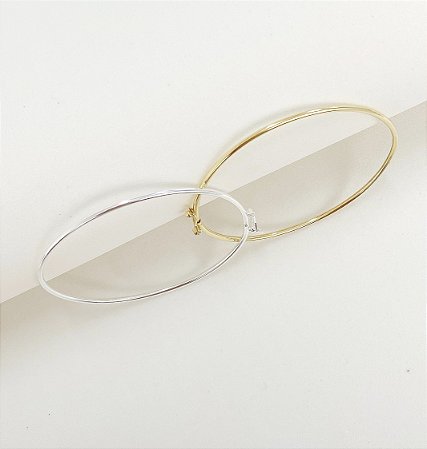 Bracelete liso fino com fecho