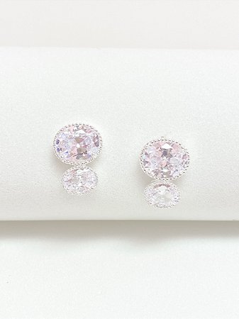 Brinco duas pedras zircônia