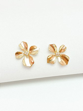 Brinco flor minimalista