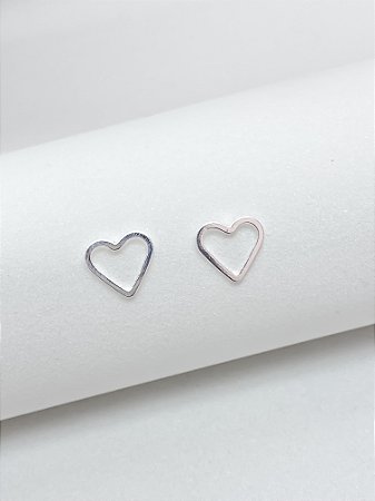 Brinco Coração Vazado M e P