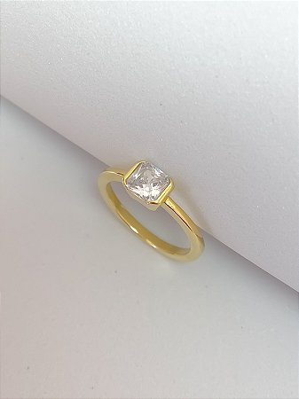 Anel solitário quadrado cristal