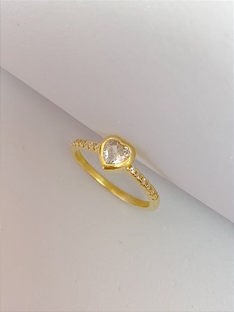 Anel solitário coração cravejado