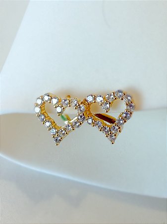 Argola coração vazado cristal