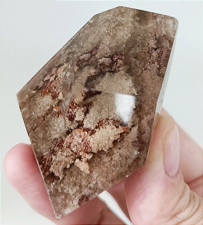 Quartzo com Lodolita Lapidado