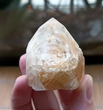 Lapidado de Quartzo Hematóide