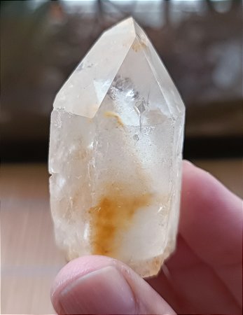 Lapidado de Quartzo Hematóide com incluão fibrosa