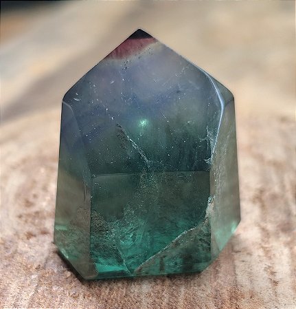 Ponta de Fluorita Verde com pontinha roxa