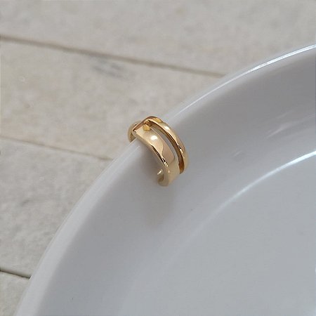 Brinco Piercing Fake Liso Banhado a Ouro 18K