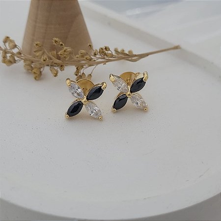 Conjunto Flor Banhado a Ouro 18K