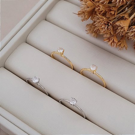 Anel Solitário Clássico