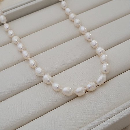 Colar de Pérolas de Água Doce Banhado a Ouro 18K