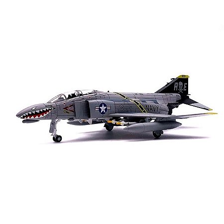 Avião em Miniatura de Metal  F-4 Fantasma Pirata Bandeira Esquadrão Transportador Independente Capitão Unido F4c Lutador