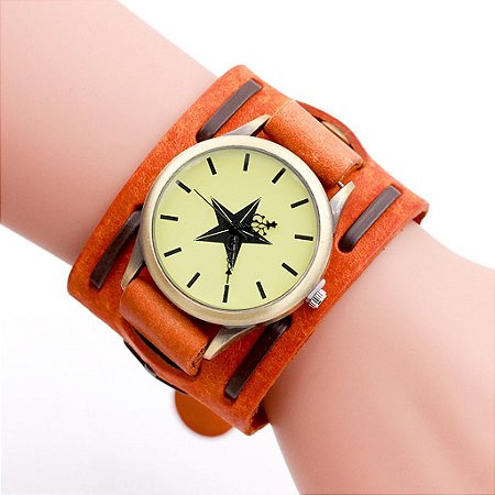 Relógio Retro Punk Rock Estilo Estrela Padrão Grande Pulseira de Couro Manguito