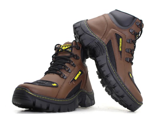 Bota Masculina Caterpillar em Couro Marrom, Adventure Shoes