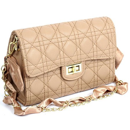 Bolsa Feminina Luxo com Detalhes em Matelassê Transversal com Alça Corrente