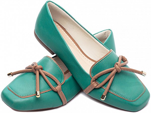 Mocassim Feminino TORRICELLA Rasteiro Laço em Nó Verde Detalhes Bege