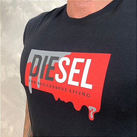 Camiseta Masculina Diesel Preto Logo Vermelho