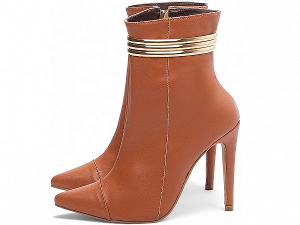 Bota Feminina TORRICELLA Bico Fino Salto 12 Cano Médio Caramelo Detalhes em Cobre