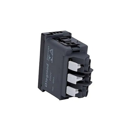 Tomada PIAL Módulo 2 Pinos + Terra 10A Plus+ I Legrand Preto