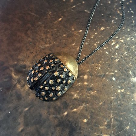 Colar Black Ladybug
