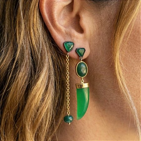 Brinco Dente Jade