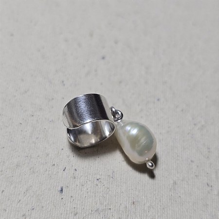 Piercing com Pérola