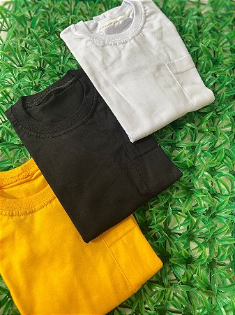 Camiseta Malha Manga Longa com Bolso