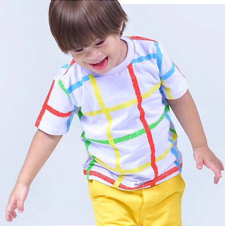 Camiseta branca Xadrez