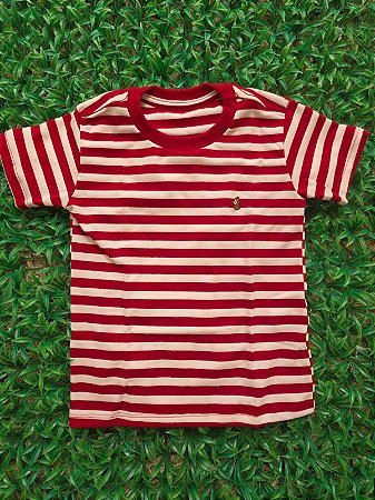 Camiseta listrada vermelha