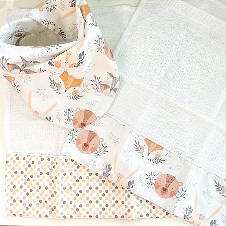 Kit Presente Babador e Fraldinhas de Boca Bichinhos