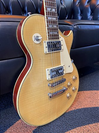 USADO Guitarra Les Paul Golden GGS 500C Special Amarela