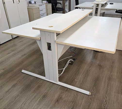 Estação de Trabalho Usada Security 2 Posições Lados Opostos 1,60m x 1,60m