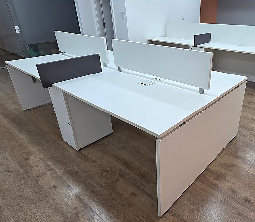Estação de Trabalho Usada 4 Posições 2,80x1,40m c/ Gaveteiros Compartilhados - Branco