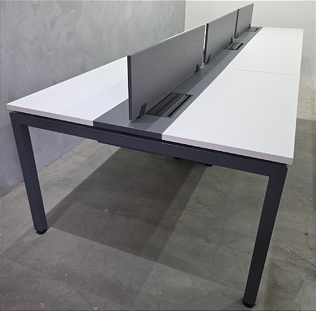 Estação de Trabalho 6 Lugares 3,30x1,20m c/ Divisor, Powerbox, Calha Elétrica **Produto Novo em Exposição**