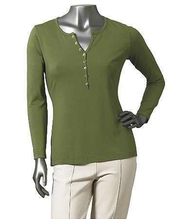 BLUSA VERDE COM BOTÕEZINHOS NO DECOTE