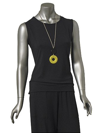 REGATA PRETA COM ALÇAS LARGAS GOTA