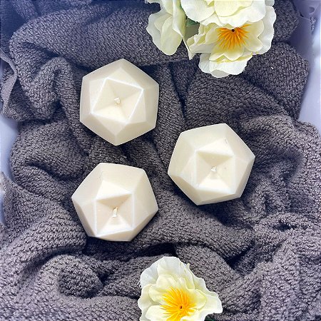 Vela Geométrica Doce Baunilha