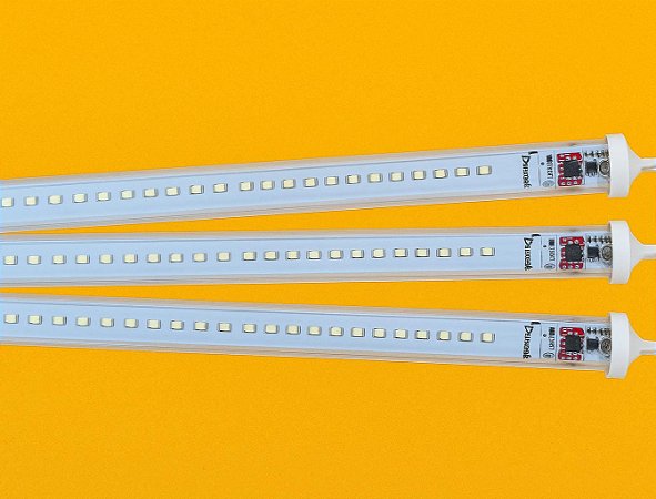 PISCA METEORO 4M 50CM 8 TUBOS BQ BIVOLT M/F