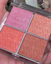 Paleta de Blush Voglia - Alyce Gontijo