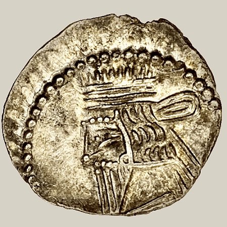 Dracma de Prata, Império Parta - Ano: 78-120 DC - Pakoros II