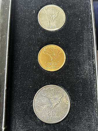 Estojo Comemorativo (3 Moedas) – 150 Anos da Independência do Brasil (1972)