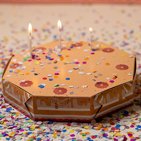 Caixa Bolo de Aniversário