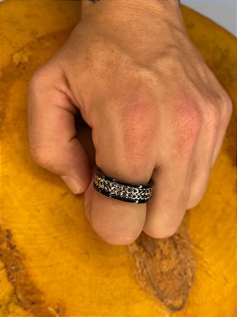 Anel Executivo Corrente Luxo